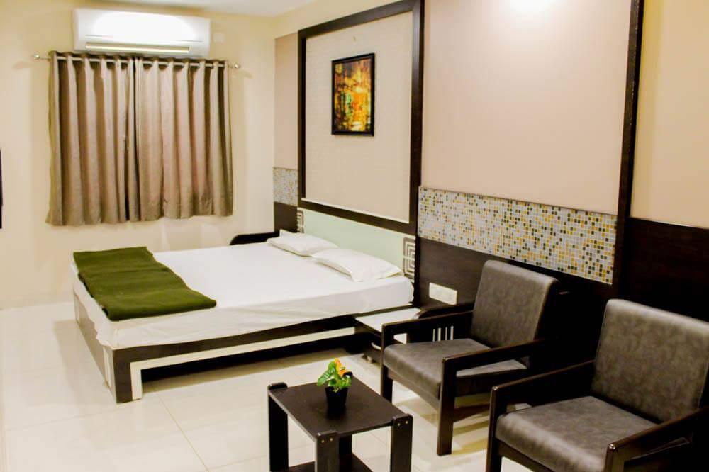 Hotel Oberoi أحمدناغار المظهر الخارجي الصورة