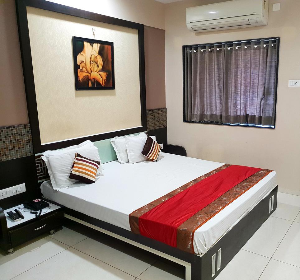 Hotel Oberoi أحمدناغار المظهر الخارجي الصورة